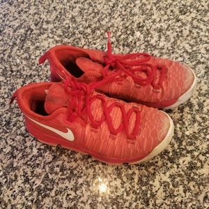 Size 1 Nike Youth KD shoes